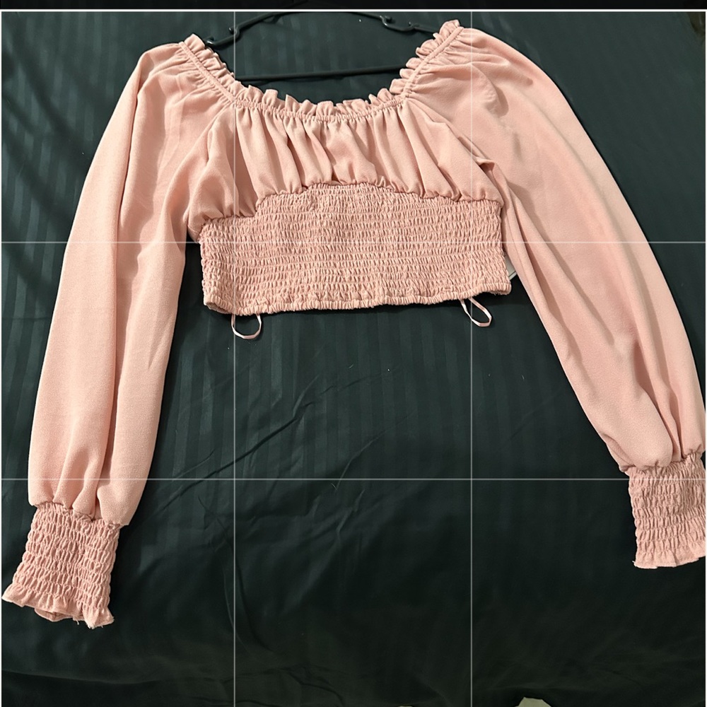 Women’s shirt top